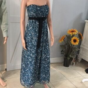 Charlotte Russe Strapless evening wear. Maxi Size small